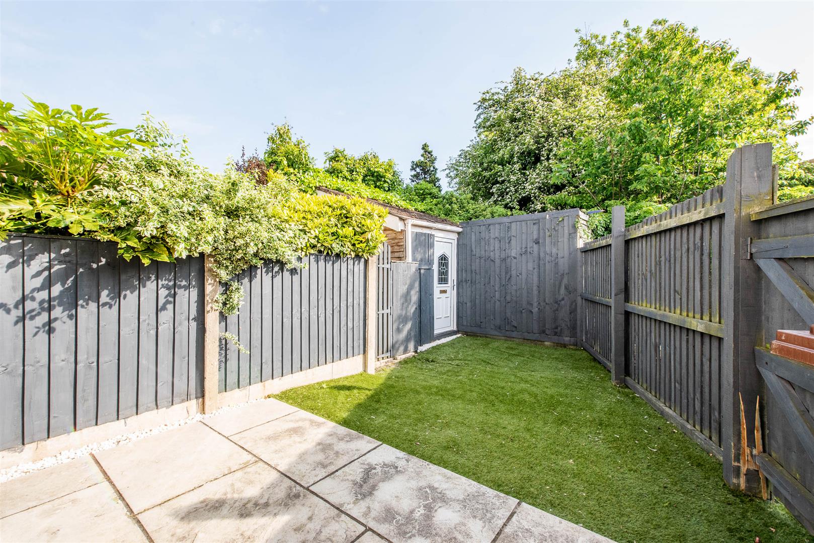 2 bed property in The Green, Chorley